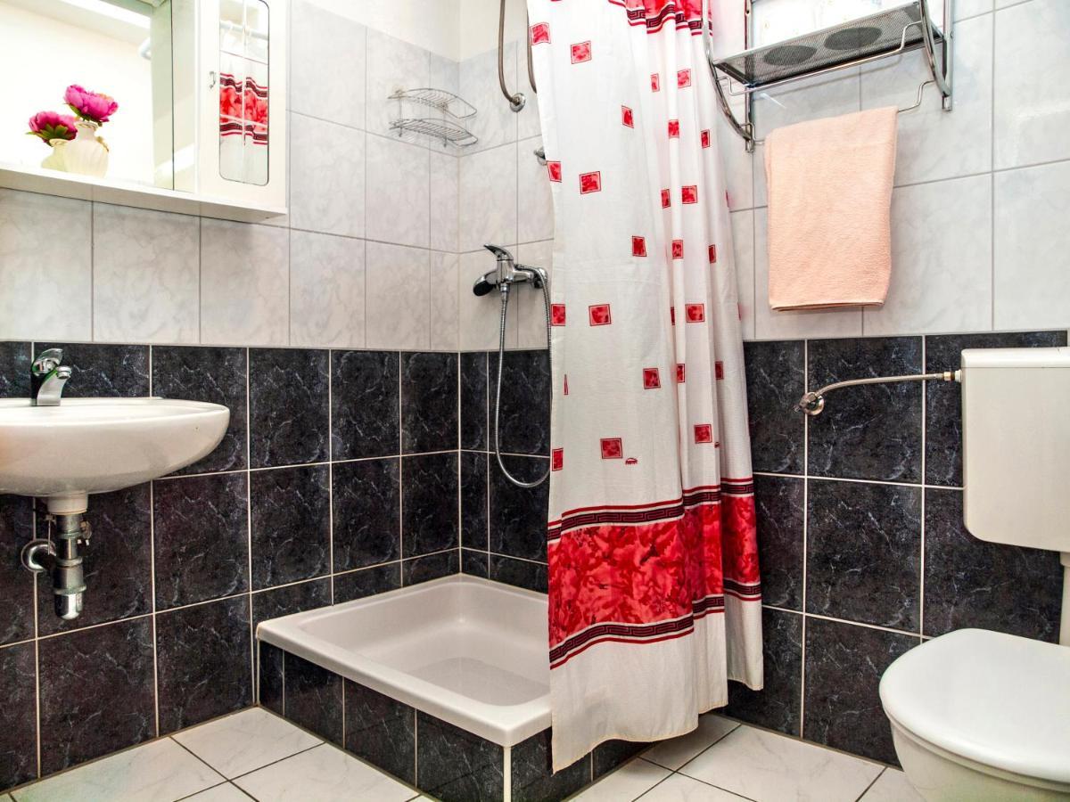 Apartmani Ines Drasnice Exterior foto